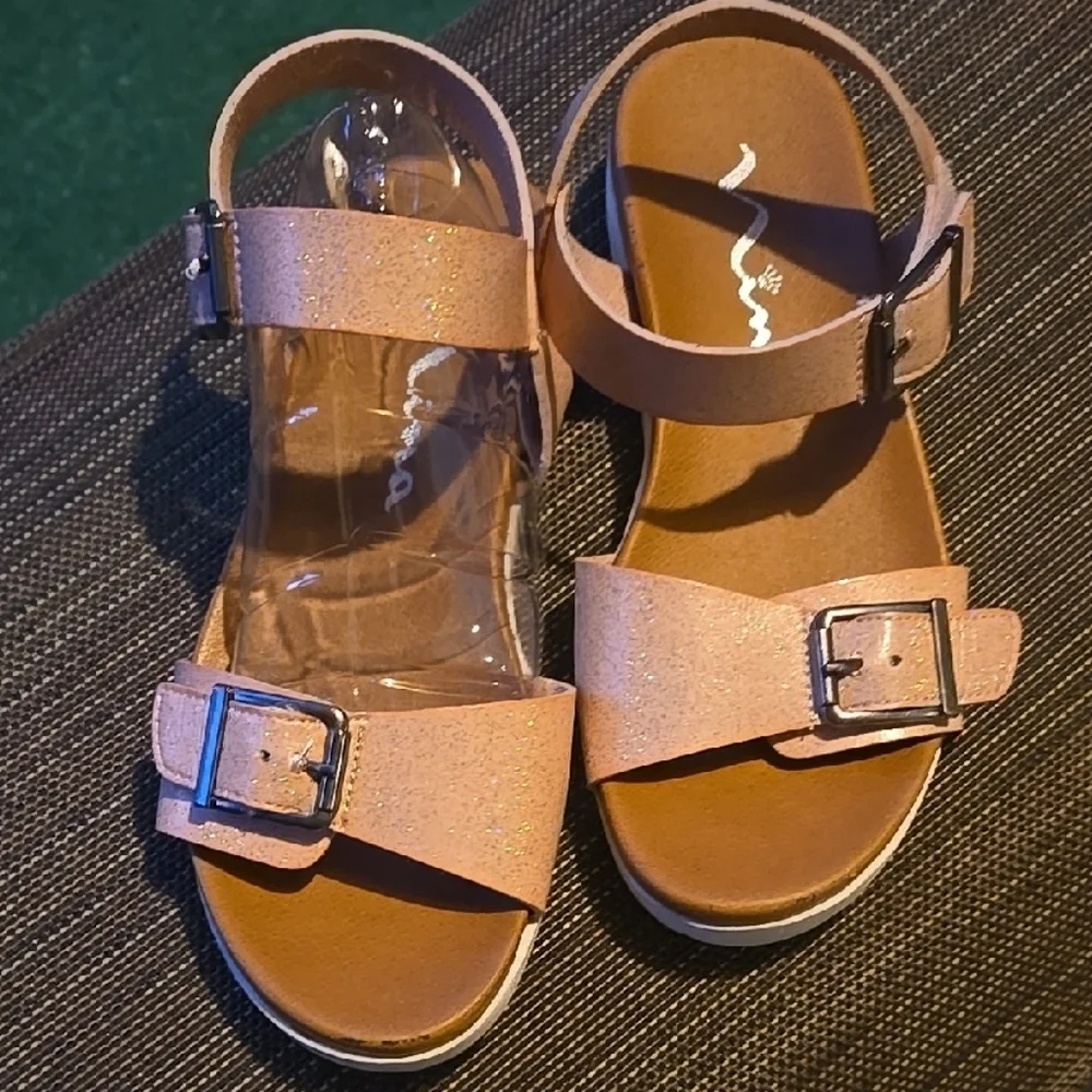 Nina Pink Sandals with Adjustable Straps